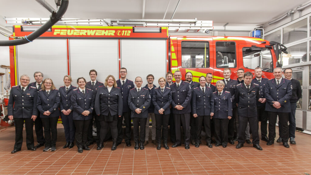 Gruppenfoto der Feuerwehr Strande